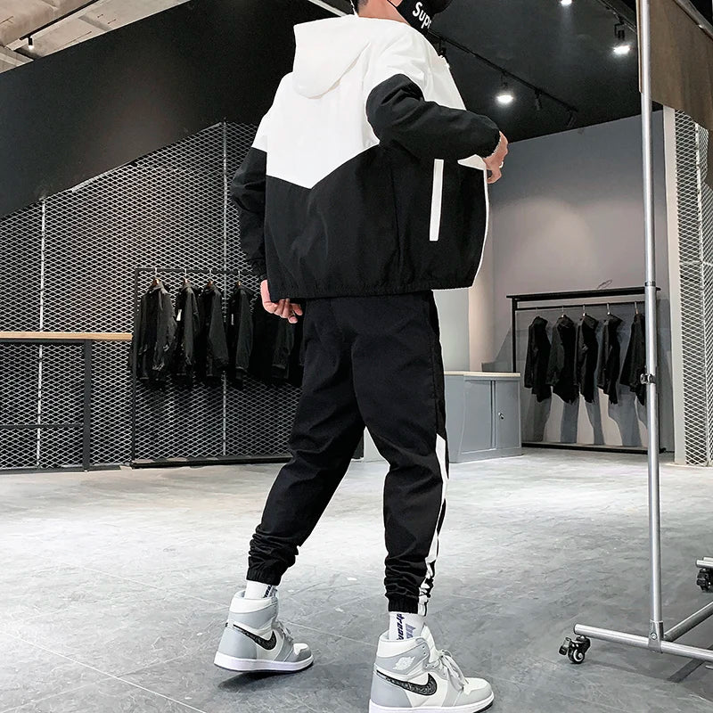 Urban Tracksuit Set – Streetwear energy with winter comfort